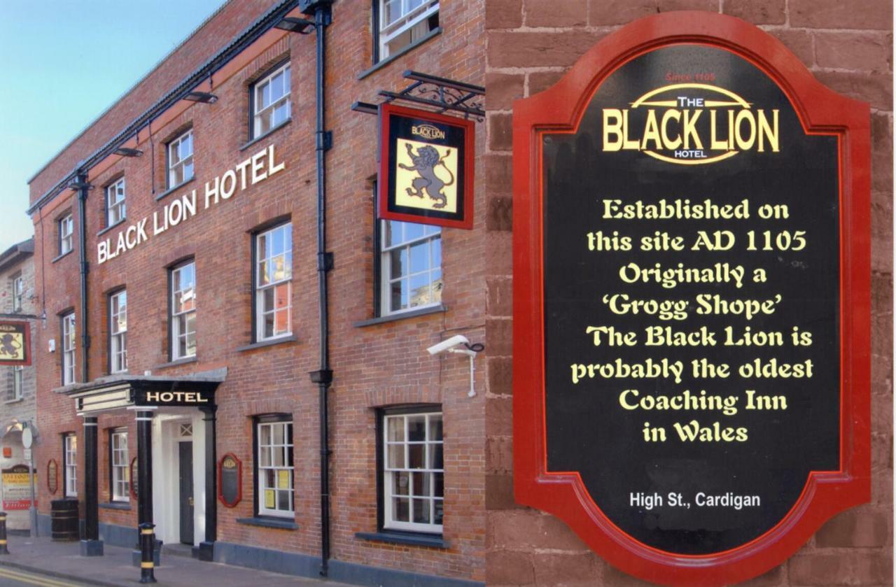 The Black Lion Hotel Cardigan Exterior foto